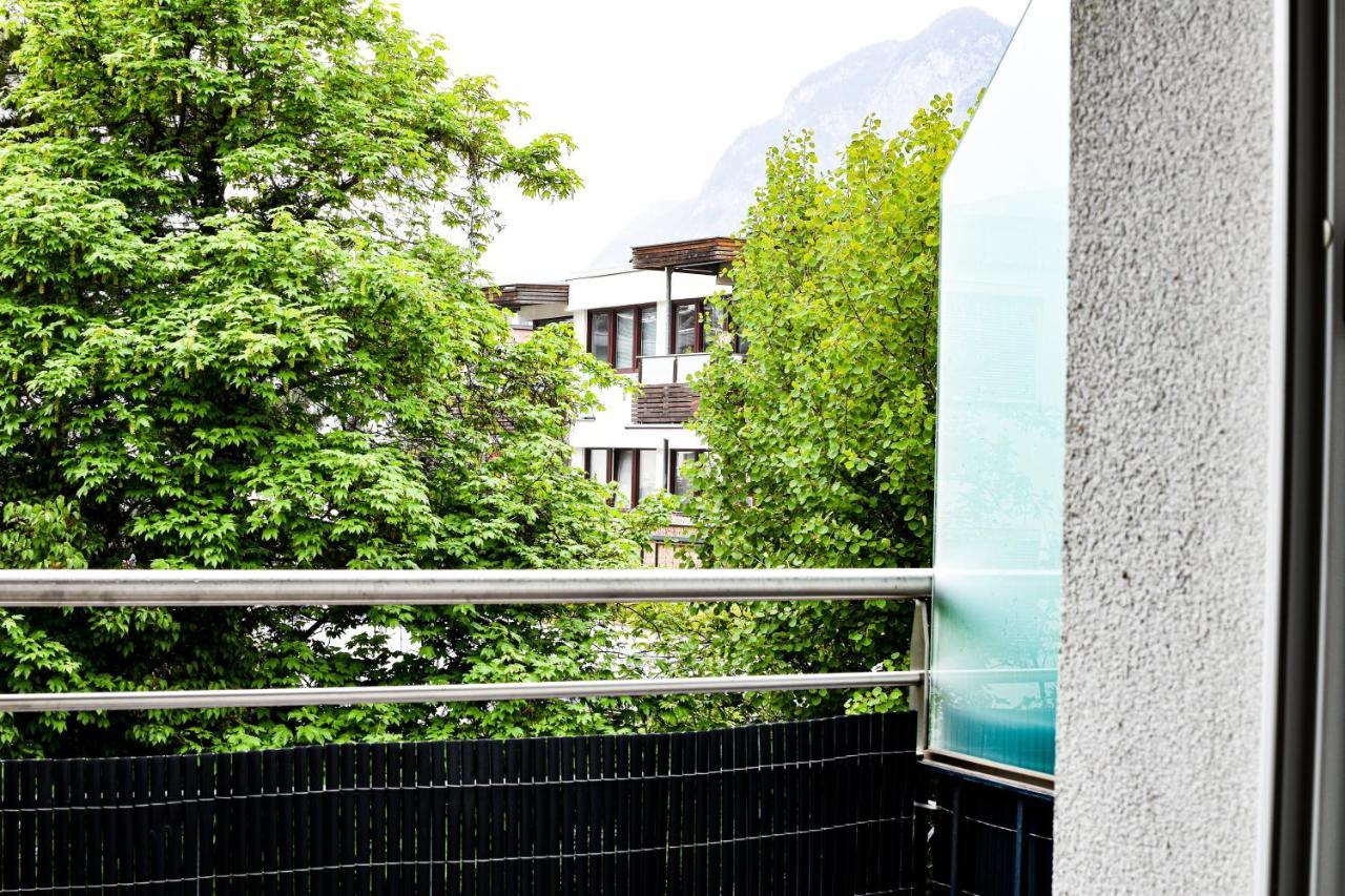 Gartenhotel Garni Pension B&B Innsbruck Exteriör bild